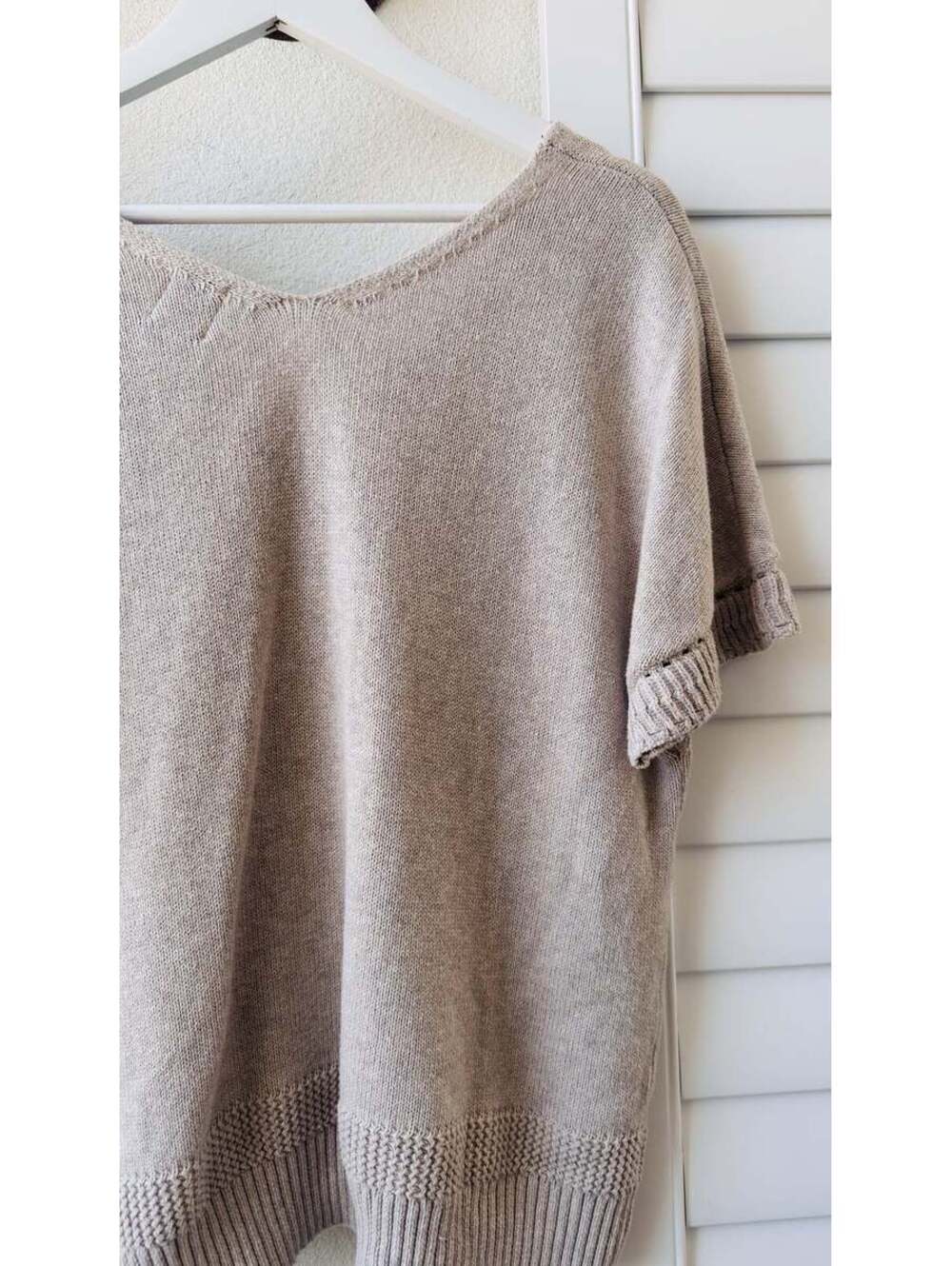 Joie V-Neck Short Sleeve Cotton Knit Sweater Top Size L - Picture 9 of 9